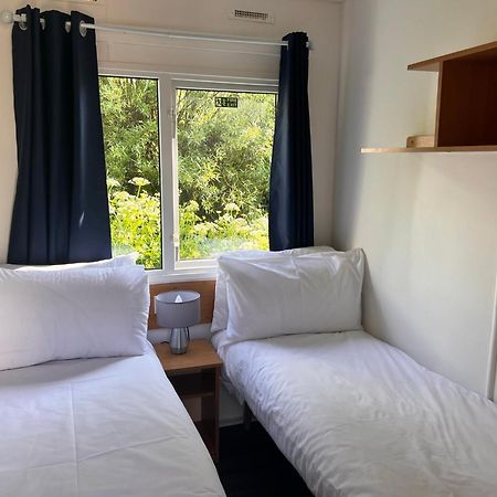 Cornish Coastal Retreats- 74 Newquay View Apartment Екстериор снимка