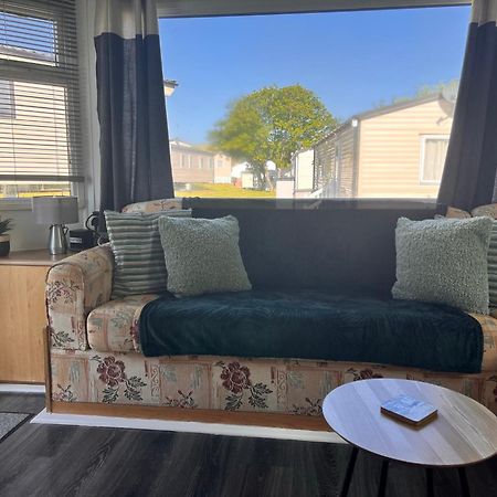 Cornish Coastal Retreats- 74 Newquay View Apartment Екстериор снимка